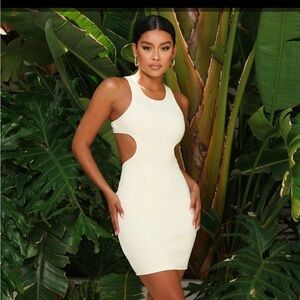Fashion nova Dominique, open back sculpt mini dress cream, extra large